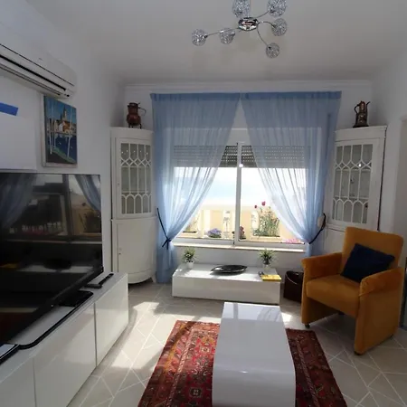 Riomar Penthouse شقة