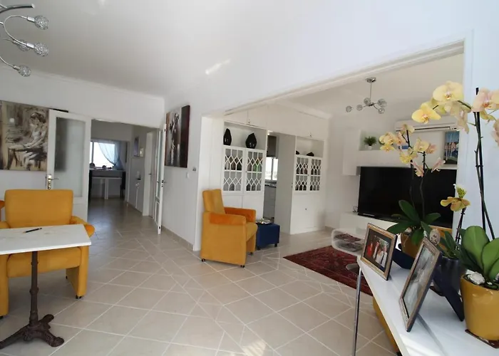 Riomar Penthouse Apartment Portimão